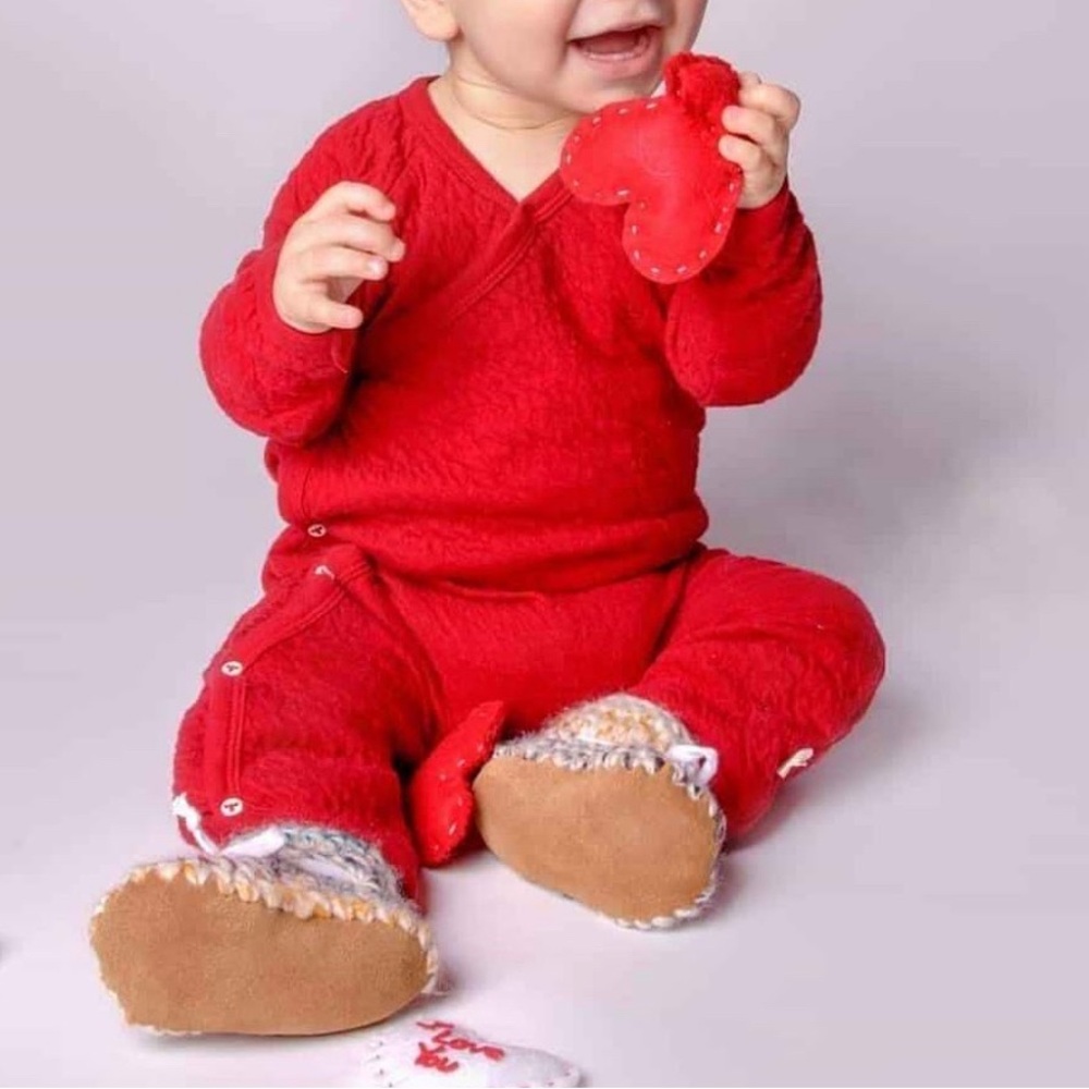 BURT’S BEES 12 months red one piece